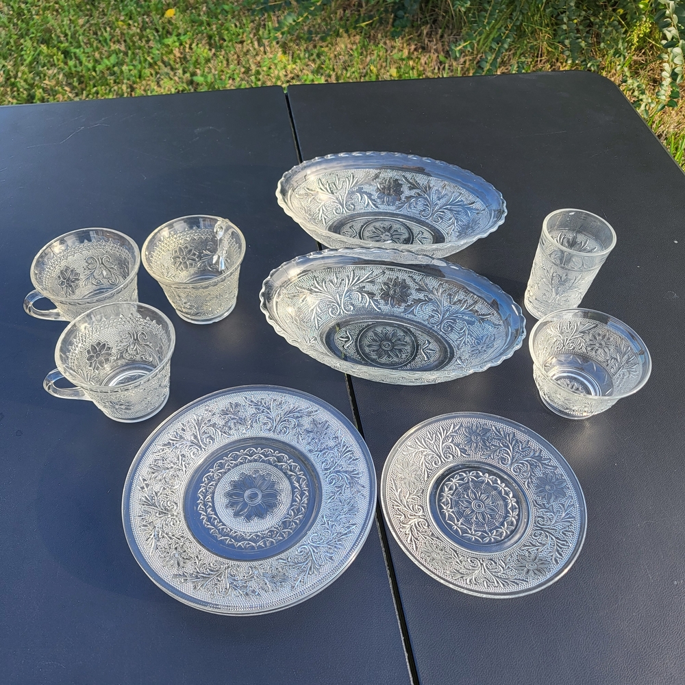 Elegant Clear Glass Dining Set